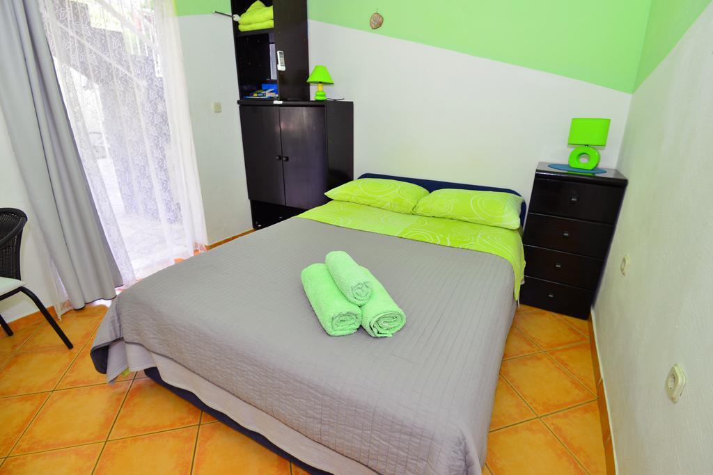 Apartments Veky 3 สปลิท ภายนอก รูปภาพ